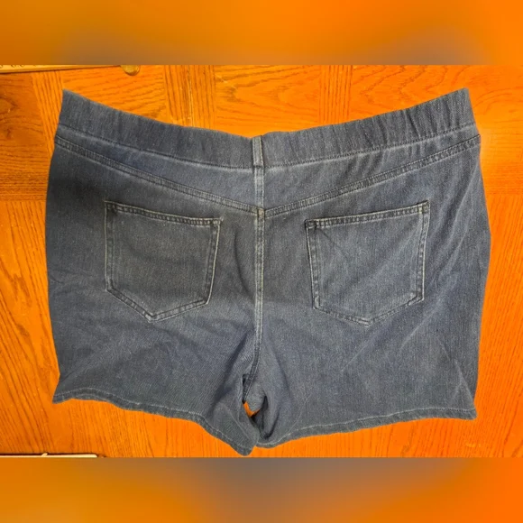 Lands' End Blue Starfish Short Women's Size XL 18 - Picture 2 of 7